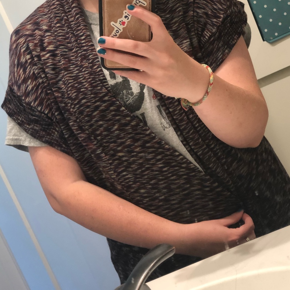 Cardigan - Picture 2 of 2